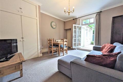 2 bedroom flat to rent, Grove Street, Haymarket, Edinburgh, EH3