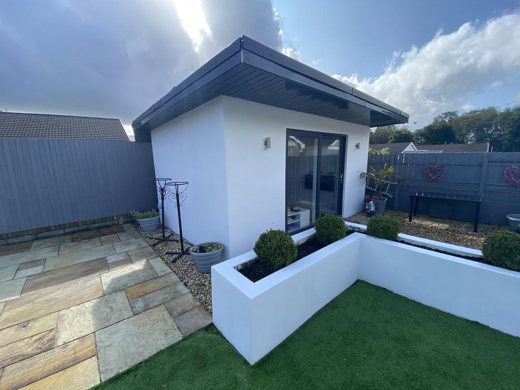 Garden room