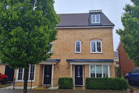 4 bedroom semi-detached house for sale - Swindon,  Wiltshire,  SN1