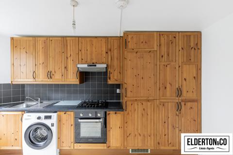 2 bedroom flat to rent - Holmesdale Road, London N6
