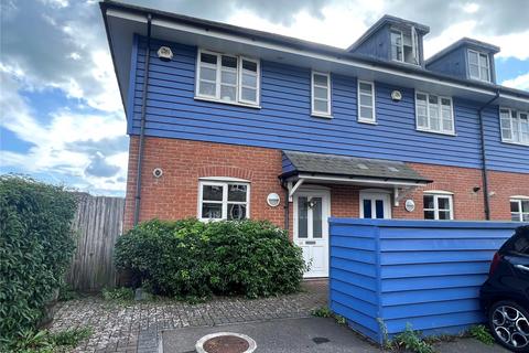 3 bedroom end of terrace house to rent, Beechlands Close, East Preston, Littlehampton, West Sussex, BN16