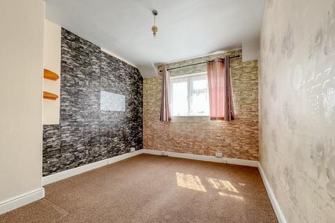 3 bedroom semi-detached house to rent, Westleigh Road, Bristol, Somerset, BS10