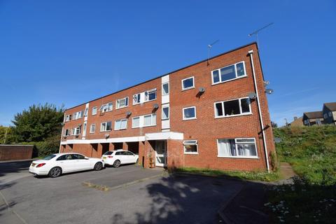 2 bedroom apartment for sale - Cavendish Close, Taplow, SL6