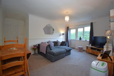 2 bedroom apartment for sale - Cavendish Close, Taplow, SL6