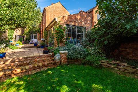 5 bedroom semi-detached house for sale, Castle Road, Bedford, Bedfordshire, MK40