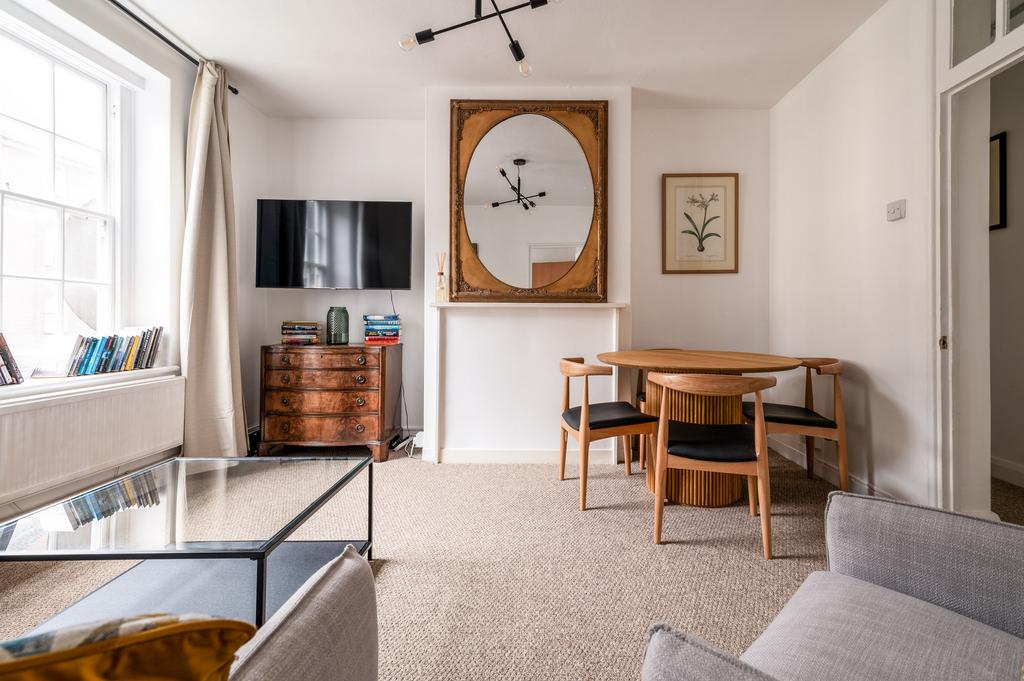 Flat, Stanfield House, Frampton St, London NW8 3 bed flat to rent £