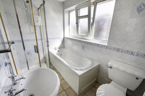 29 Armstrong Road, Retford, DN22 6QX