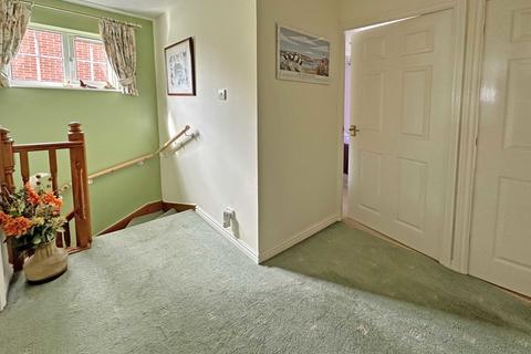 3 Pridhams Way, Exminster, Exeter, EX6 8TA