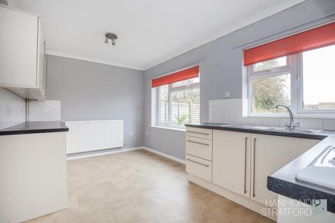 3 bedroom semi-detached house for sale, Pheasant Close, Mulbarton