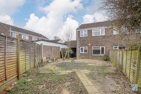 3 bedroom semi-detached house for sale, Pheasant Close, Mulbarton