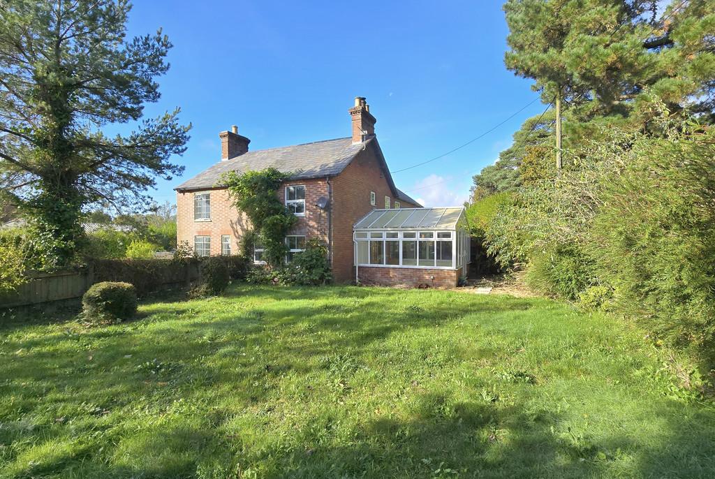 Eastwood Cottage New Main