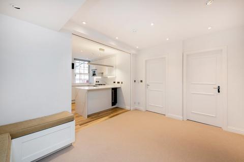 3 bedroom apartment for sale - Cranmer Court SW3