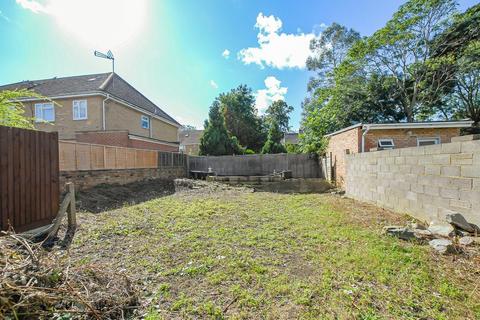 14 Dawley Ride, Colnbrook, Slough, SL3 0QH
