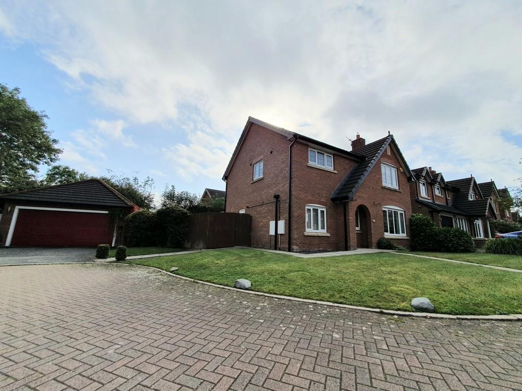 Houghton Close, Kingsmead, Northwich 4 bed detached house for sale £