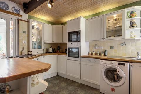 305 Barkham Road, Wokingham, RG41 4DG