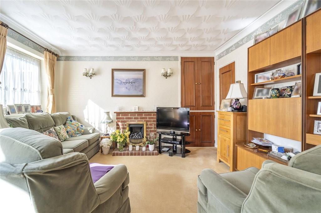 Breton House, St. Saviours Estate... 3 bed for sale £425,000