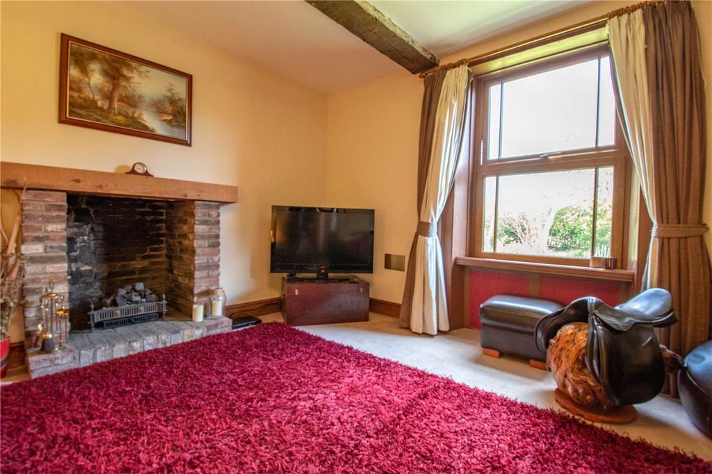 St Barnabas Road, le Wold... 4 bed equestrian property £