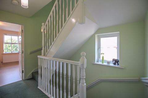 106 Bay Avenue, Bilston, WV14 0TT