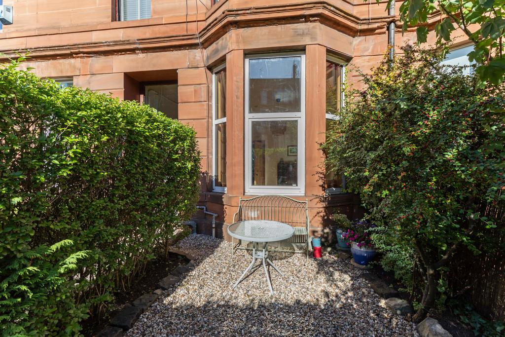 0/2, 284 Crow Road, Broomhill, Glasgow, G11 7LB 1 bed apartment for