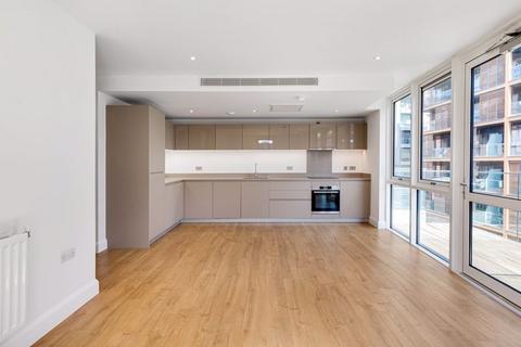 3 bedroom apartment to rent, Charles Newell Court, Bow E3 3XH