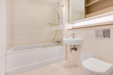 3 bedroom apartment to rent, Charles Newell Court, Bow E3 3XH