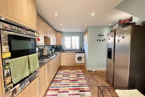 34 Queensway, Grimsby, DN37 9BA