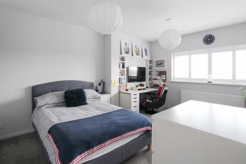 41 Camden Road, Bexley, DA5 3NU