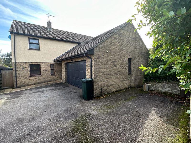 Kenwyn, Truro 4 bed detached house for sale £799,950