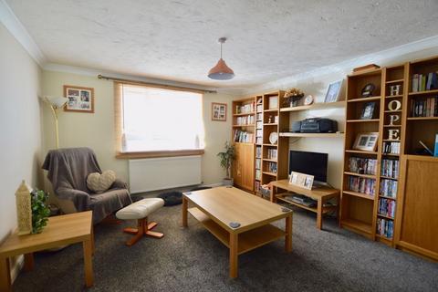 72 Burchnall Close, Deeping St James, Peterborough, PE6 8TG
