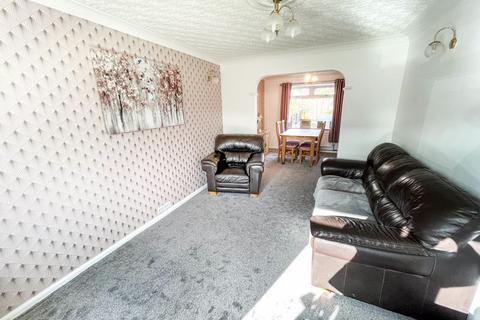 62 Cotswold Crescent, Bury, BL8 1QP