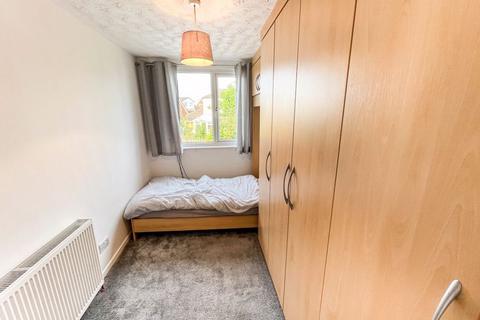 62 Cotswold Crescent, Bury, BL8 1QP