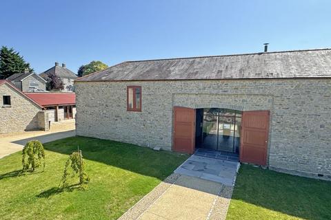 3 bedroom barn conversion for sale, Fosse Way, Ilchester