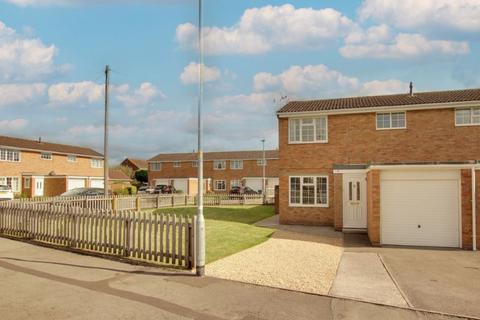 2 bedroom terraced house for sale, Baydon Close, Trowbridge