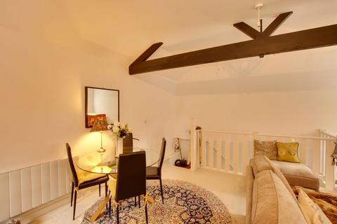 1 bedroom apartment for sale - Roundstone Court, Trowbridge