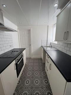 2 bedroom terraced house for sale - Pennington Road, Liverpool