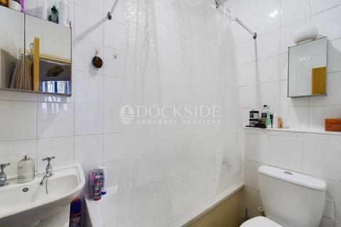 1 bedroom apartment to rent, Slipway House, E14