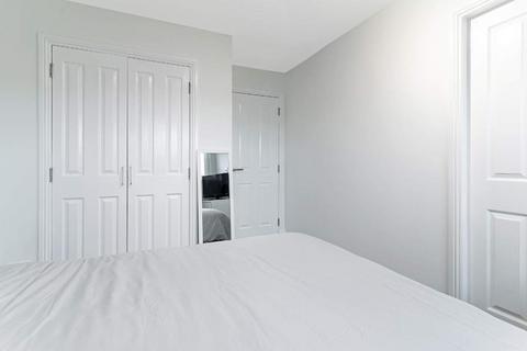 2 bedroom flat for sale - London Road, Glasgow, G31 4QE
