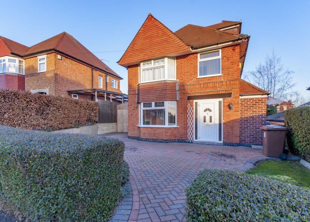 Woodside Crescent, Long Eaton... 4 bed detached house £1,400 pcm (£