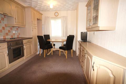9 Beech Tree Road, Featherstone, Pontefract, WF7 5EB