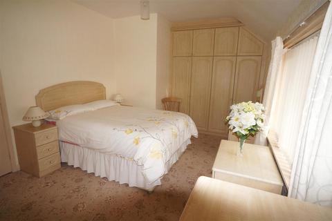 9 Beech Tree Road, Featherstone, Pontefract, WF7 5EB