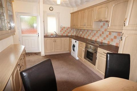 9 Beech Tree Road, Featherstone, Pontefract, WF7 5EB