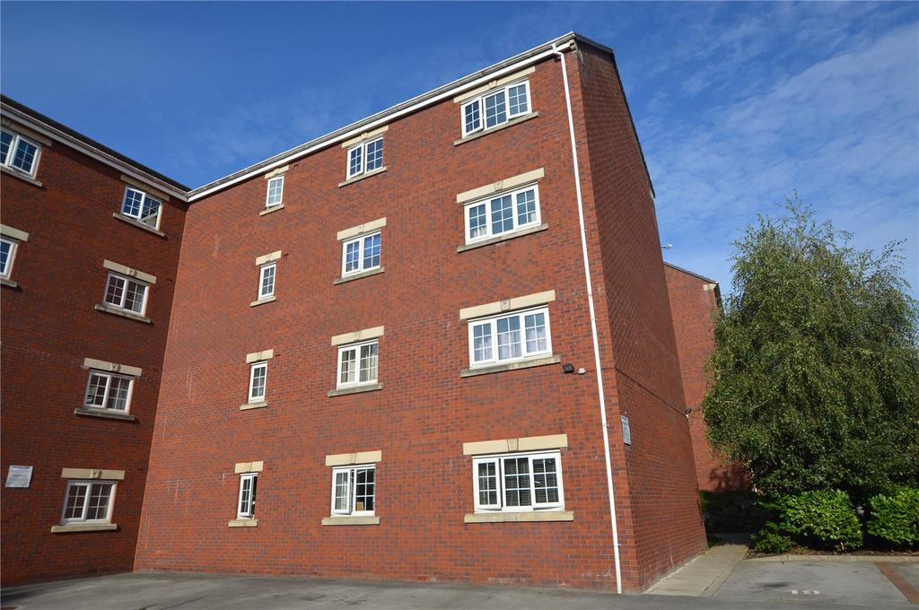 Castle Lodge Square, Rothwell, Leeds... 3 bed apartment for sale £160,000