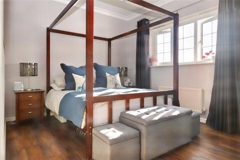 20 Castle Lodge Square, Rothwell, Leeds, LS26 0ZG