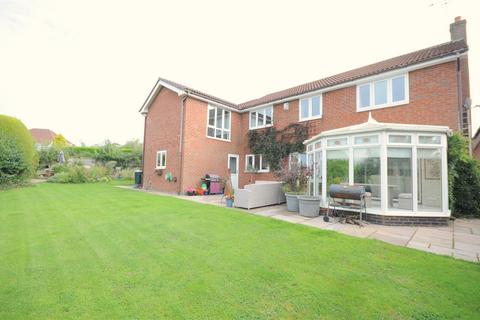 5 Augustine Close, Stone, ST15 8XX