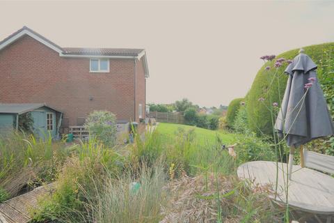 5 Augustine Close, Stone, ST15 8XX