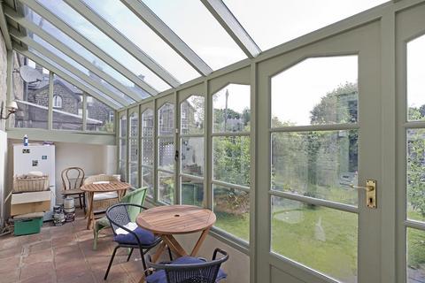 20 Alexandra Crescent, Ilkley, LS29 9ER