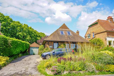 4 bedroom detached house for sale, Pett Road, Pett