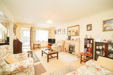 14 Blagdon Close, Weston-super-mare, BS24 9LQ