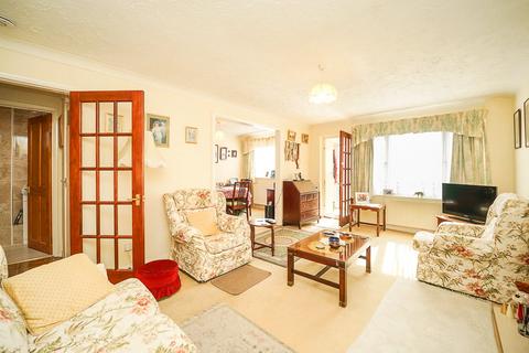 14 Blagdon Close, Weston-super-mare, BS24 9LQ