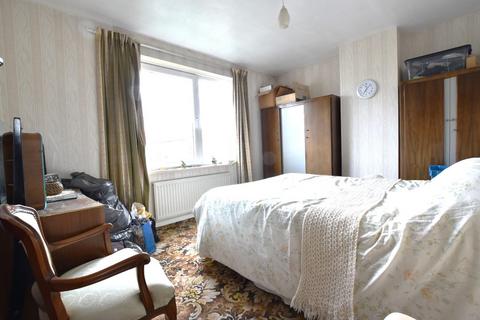 48 Arle Drive, Cheltenham, GL51 8HT
